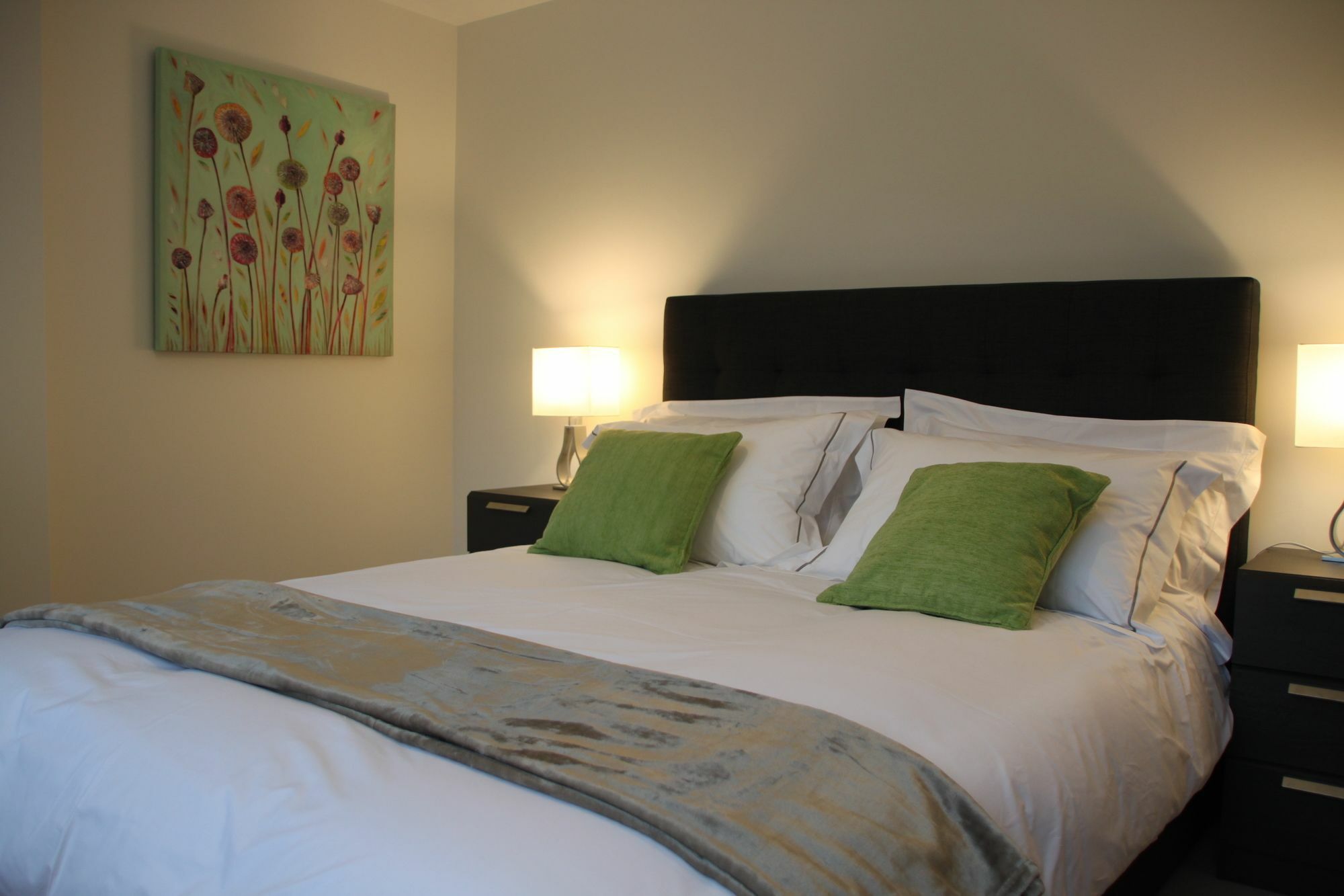 Irelocate - Zenith House Apartment Reading