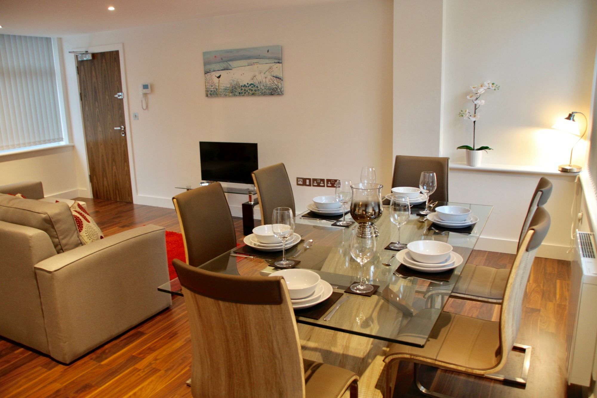 Apartment Irelocate - Zenith House