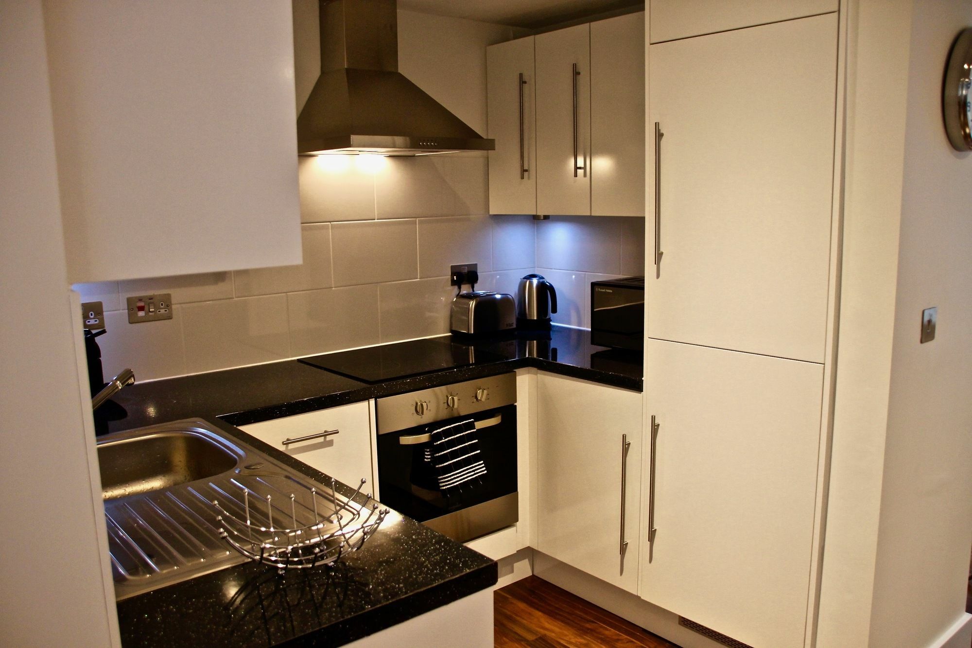 Irelocate - Zenith House *
