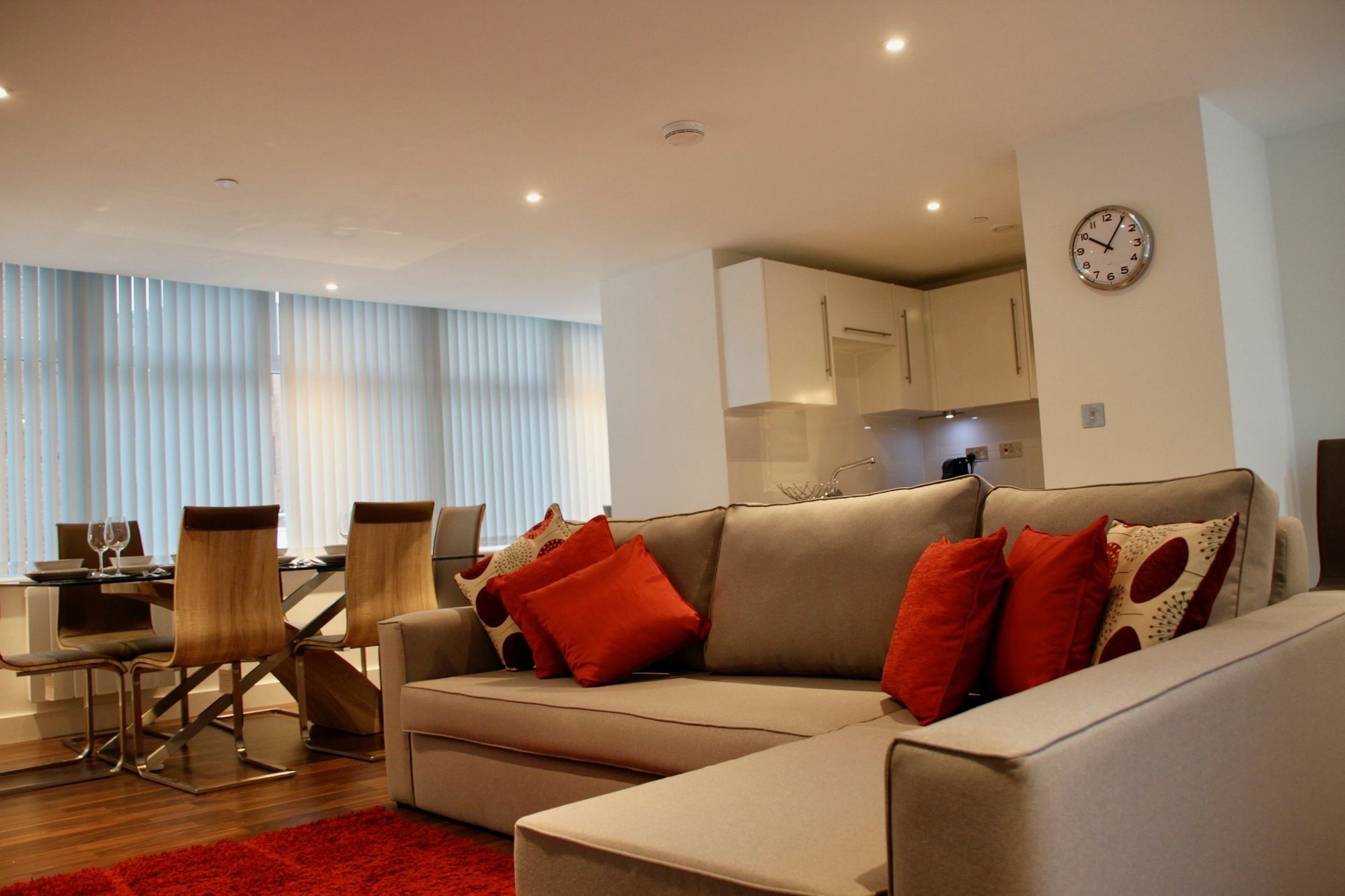 Irelocate - Zenith House Apartment